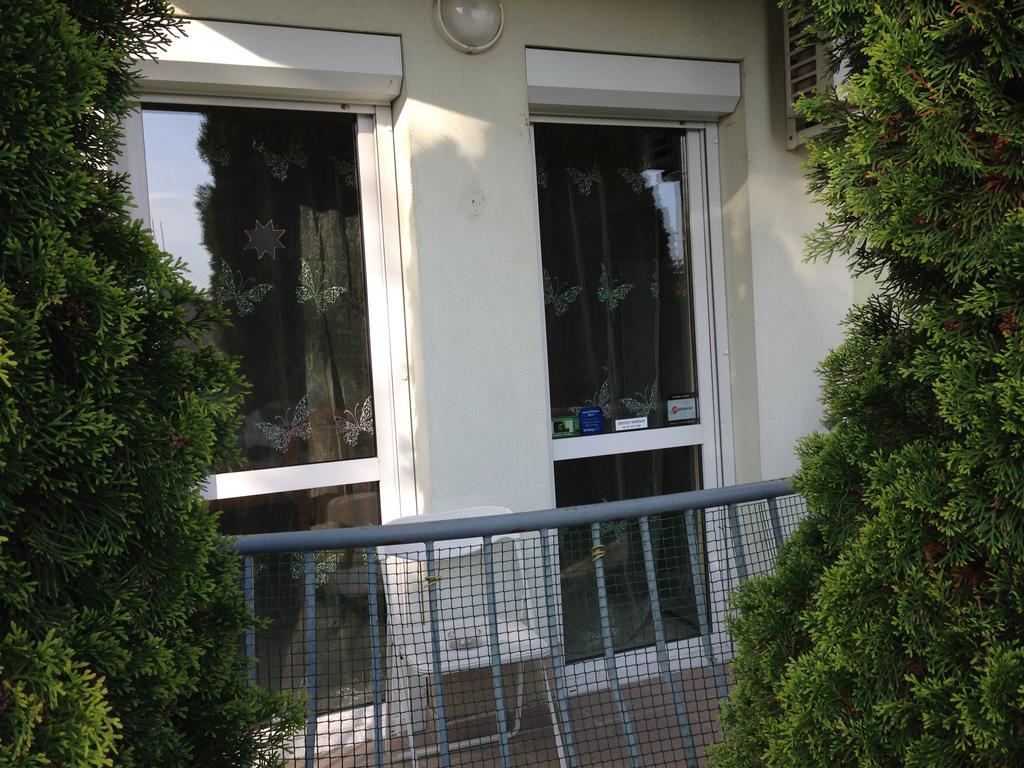 Kristaly Apartman Eger Exteriör bild